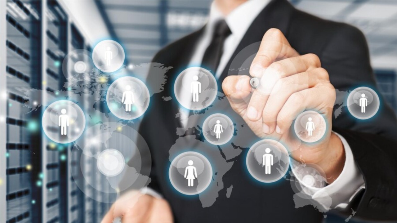 Read more about the article 7 Strategies for Effective Hiring in the Age of Globalization